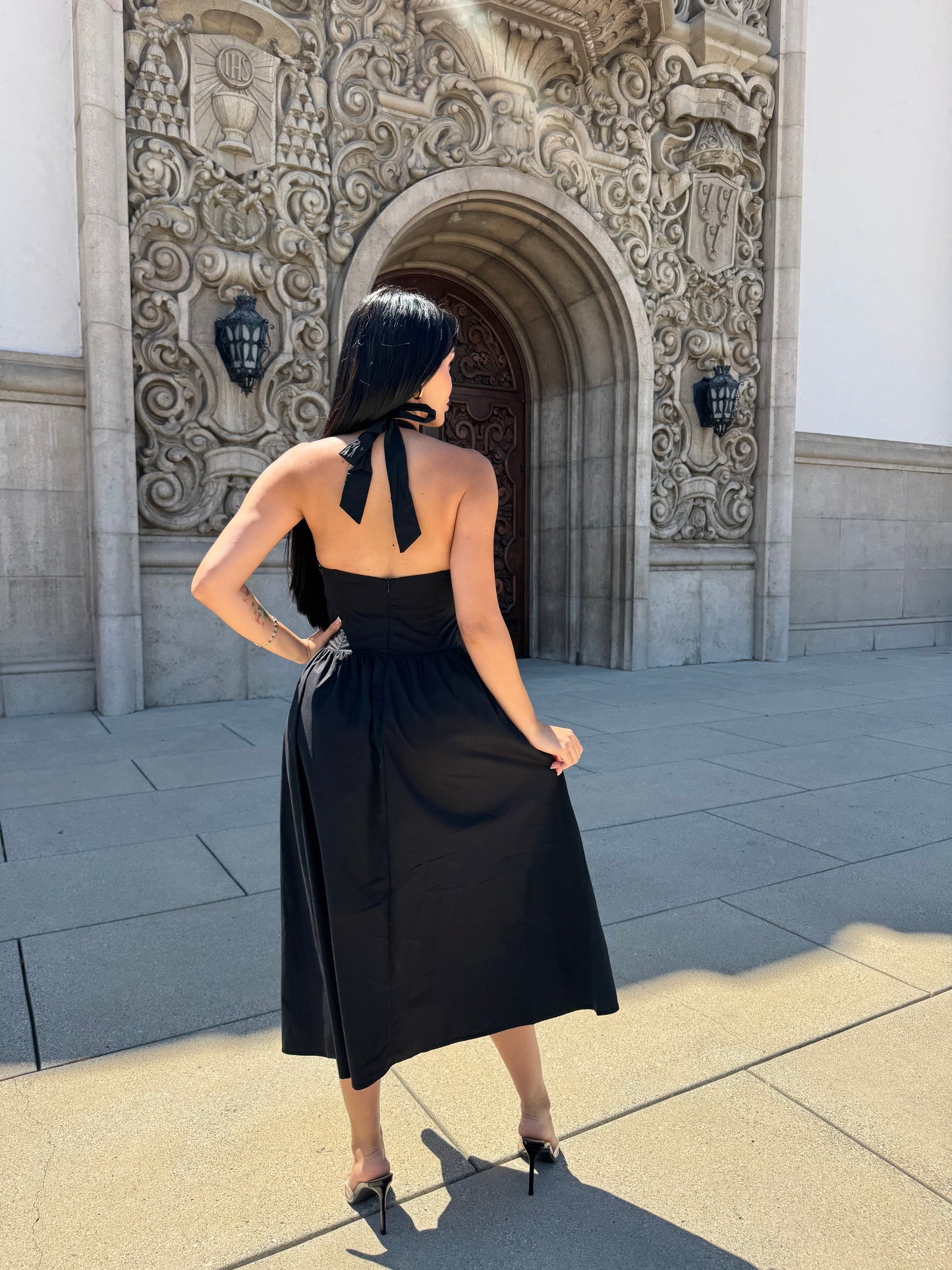 LARA - HALTER DRESS