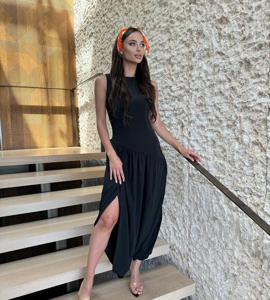 PONY - SLIT DRESS