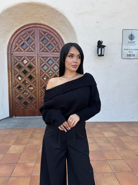 LUSINE - OFF SHOULDER SWEATER